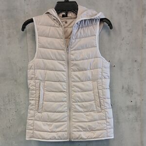 Theory Light Beige Quilted Hooded Puffer Vest